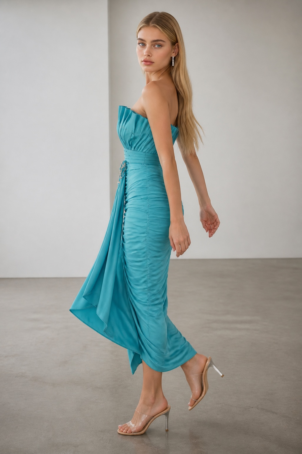 Bleu Royale

Pleated Satin Corset & Draped Jersey Skirt