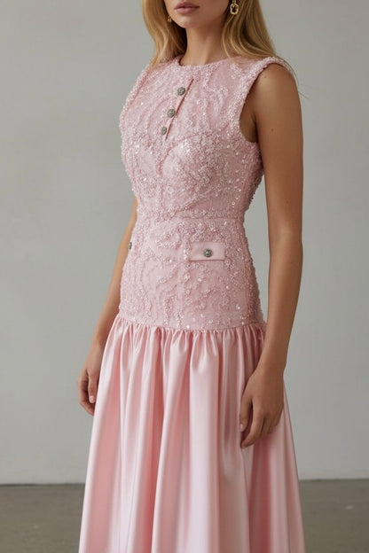 Aurélise – Luxury Evening Gown with Hand-Embroidered Detail and Flared Silhouette