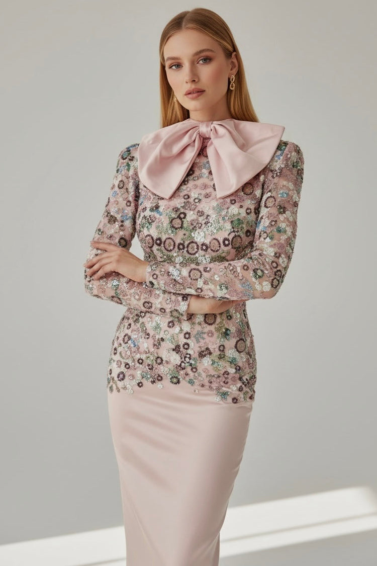 Auréa – Couture Evening Dress with Structured Corset and Satin Bow